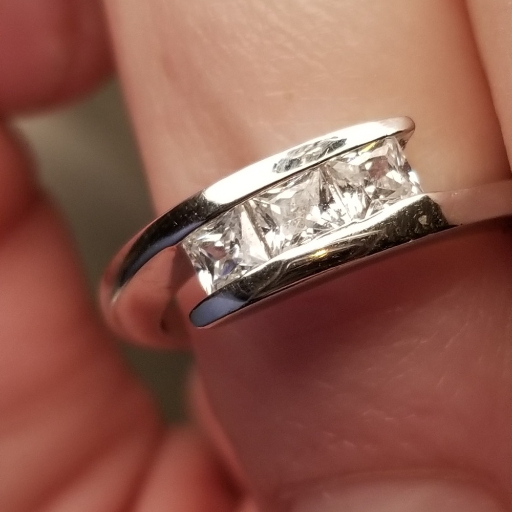 Sterling .925 Silver 3 Stone Wedding Ring Size 5